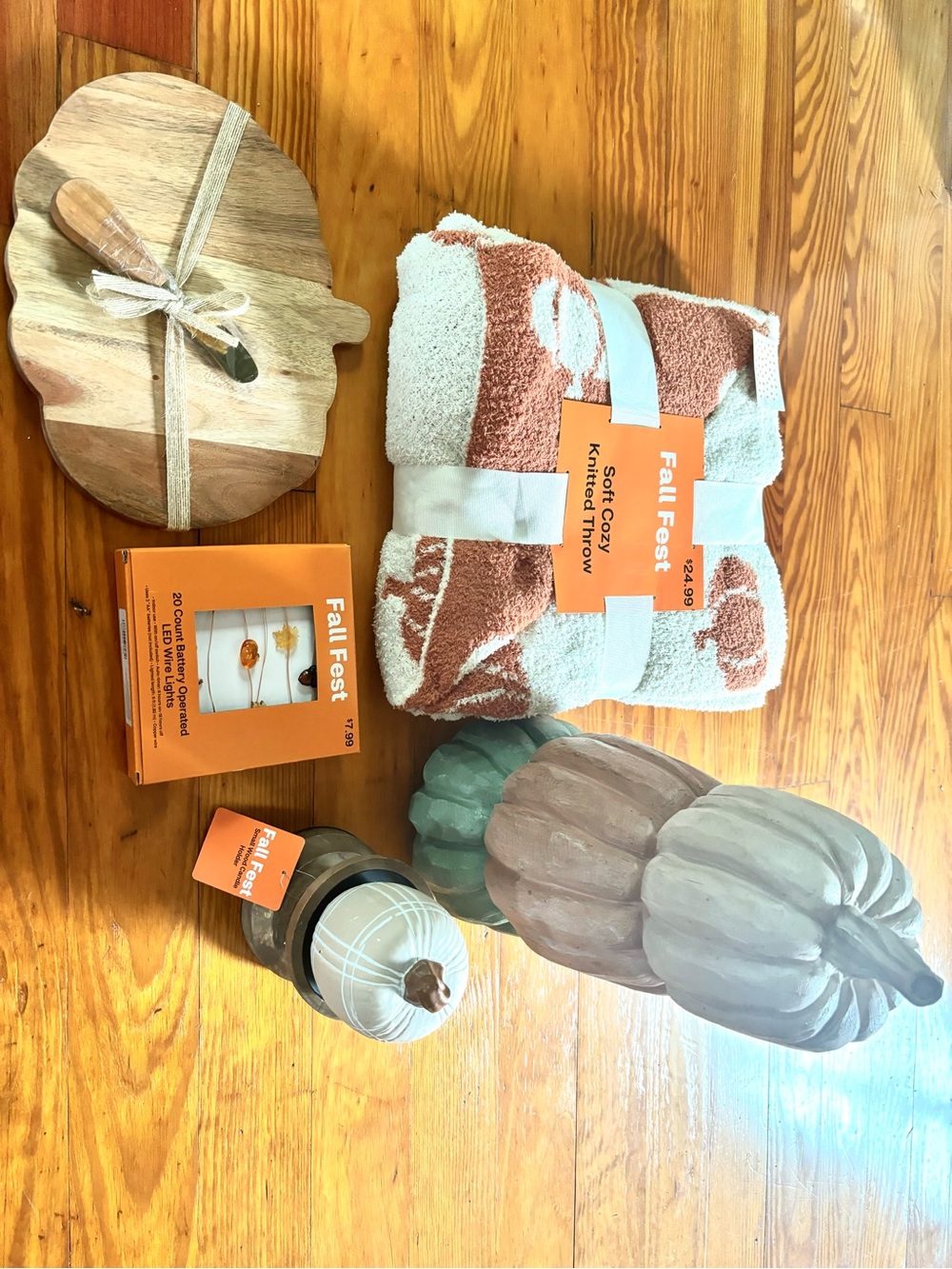 Fall Decor Bundle NWT - Picture 3 of 5